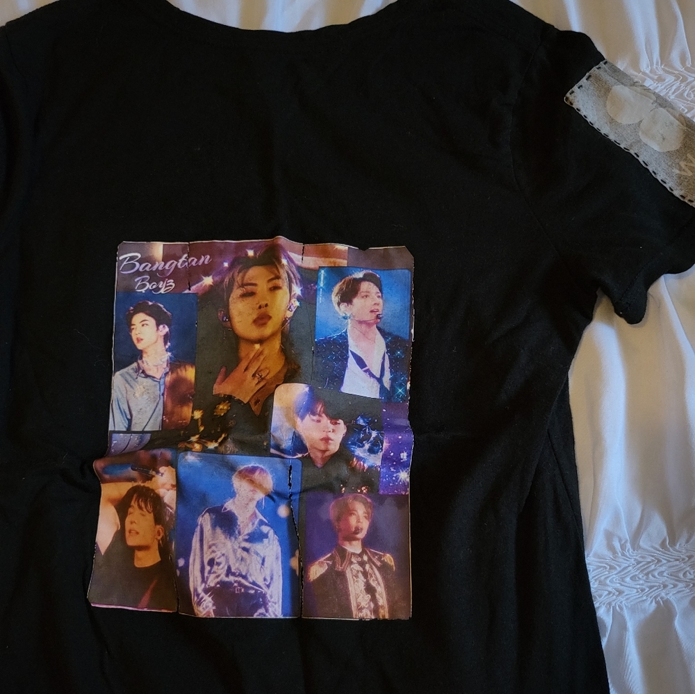 BTS  OT7 Blk Tee